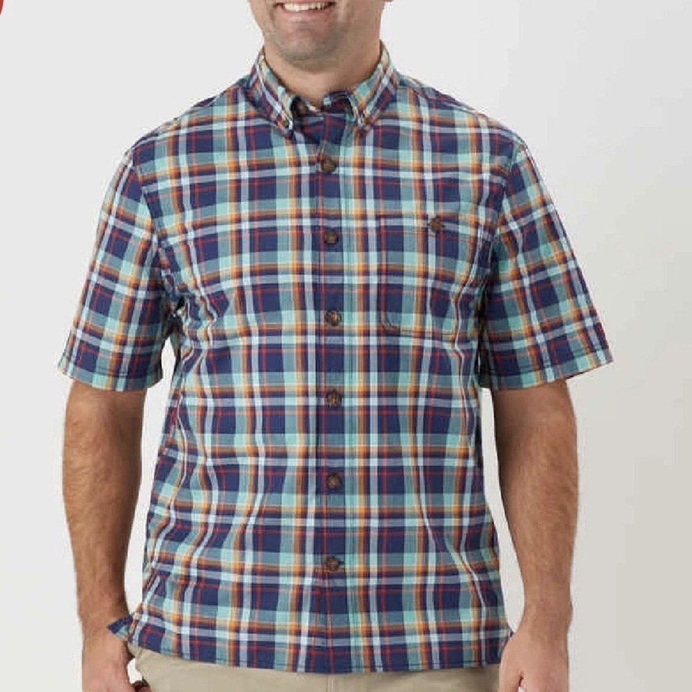 Duluth Trading Co BBQ Short Sleeve Relaxed Fit men’s shirt. Size M